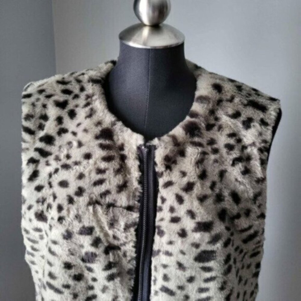 YEST Reversible Leopard / Plaid Vest NWT Sz 12 - Picture 5 of 10